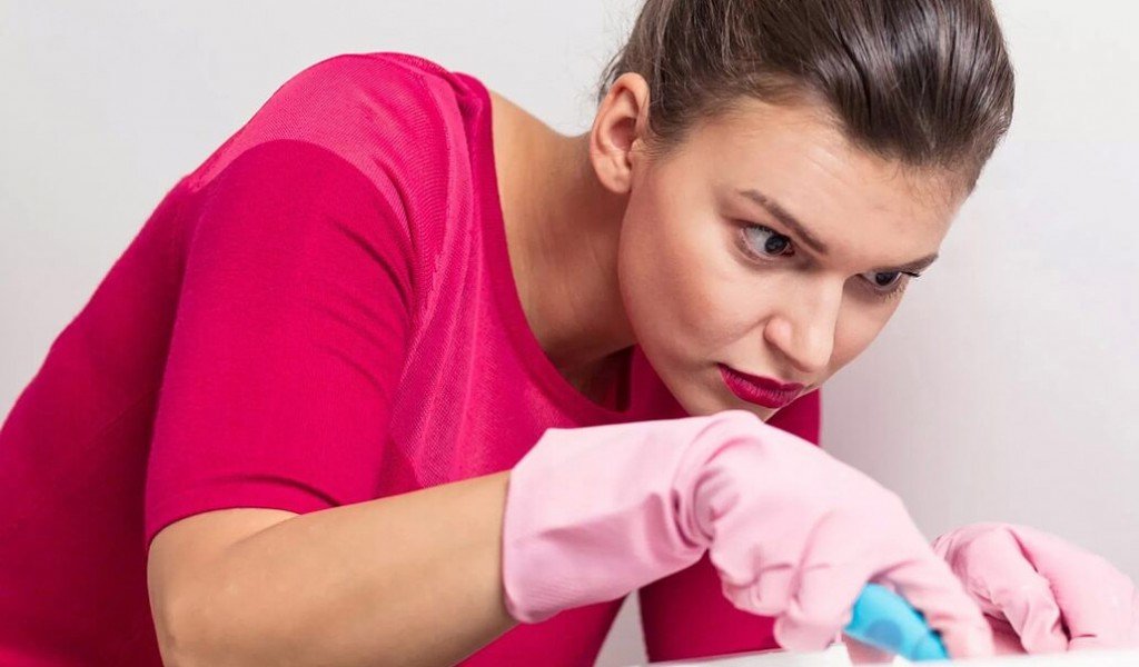 OBSESİF-KOMPULSİF BOZUKLUK