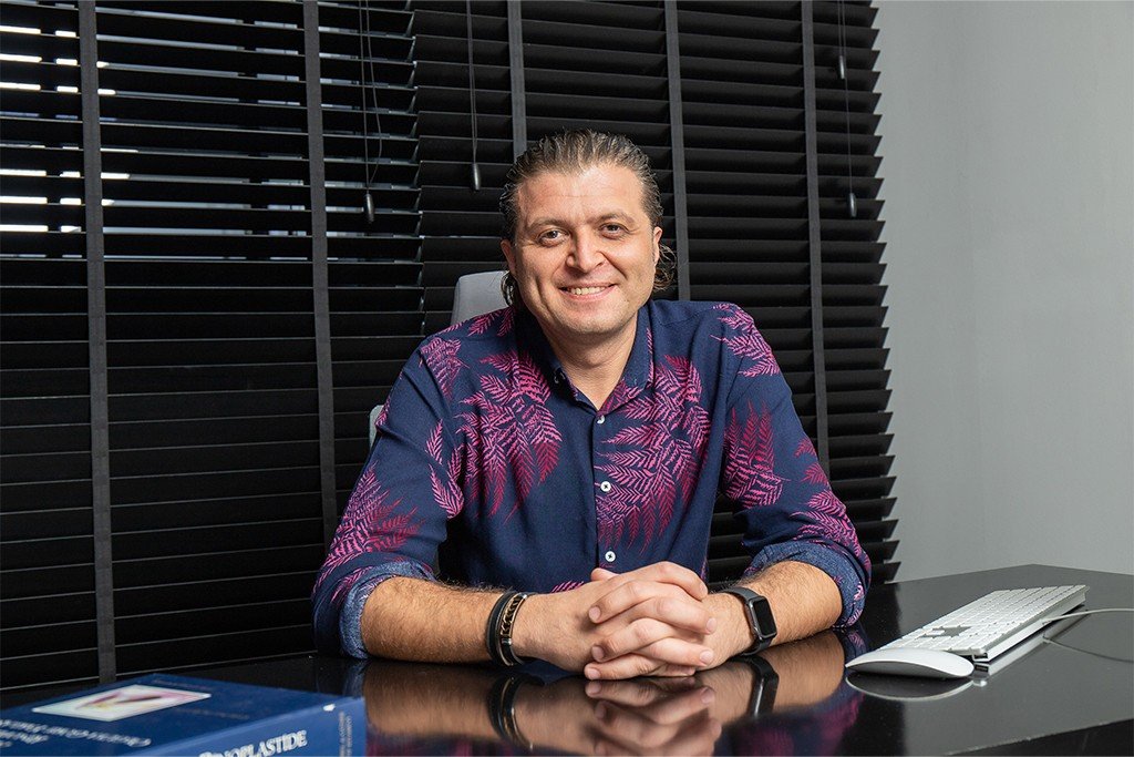 Piezo Burun Estetiği / Op. Dr. Erkan Esen