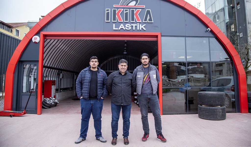 Yaşamın içinde, zamanın ötesinde; İkika Lastik